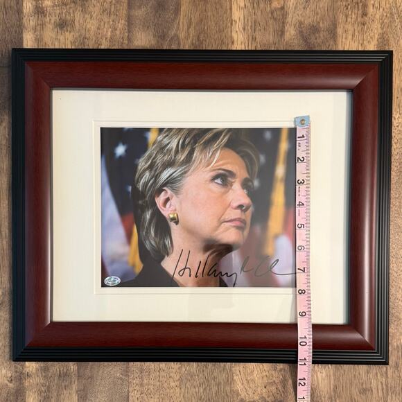 Hillary Clinton First Lady USA Autographed Framed Photo 17x14 COA Greg Tucker - Picture 5 of 7
